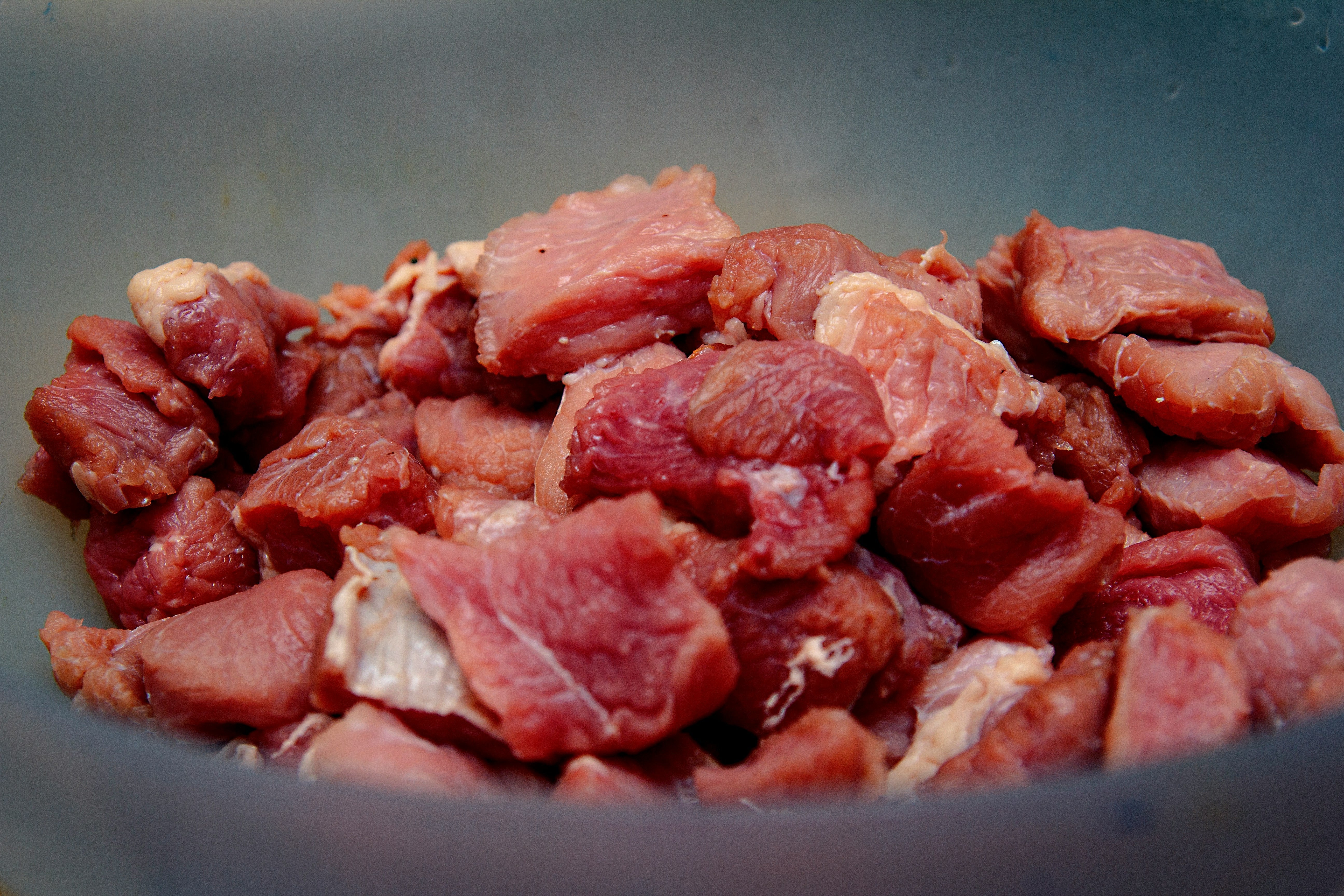 How to Properly Store Raw Meat & Poultry