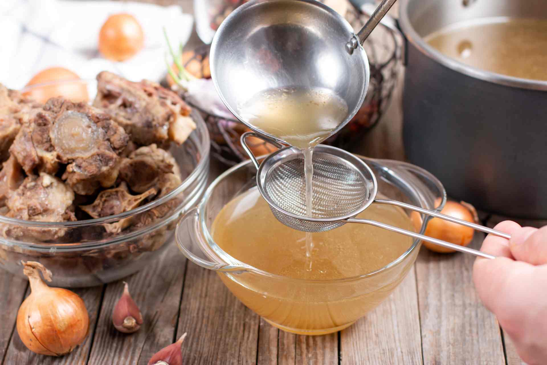 Why Are People Obsessing Over Bone Broth, and You Should Too!