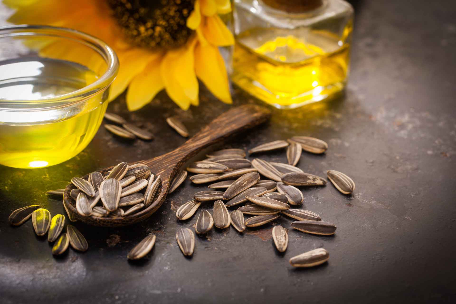 Sunflower Oil – The Pantry Staple